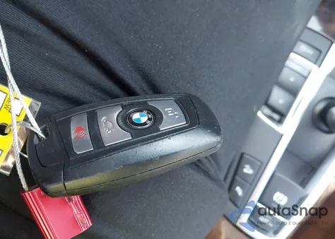 2016 BMW X3 xDrive28I z USA, uszkodzony, nr VIN 5UXWX9C53G0D92842